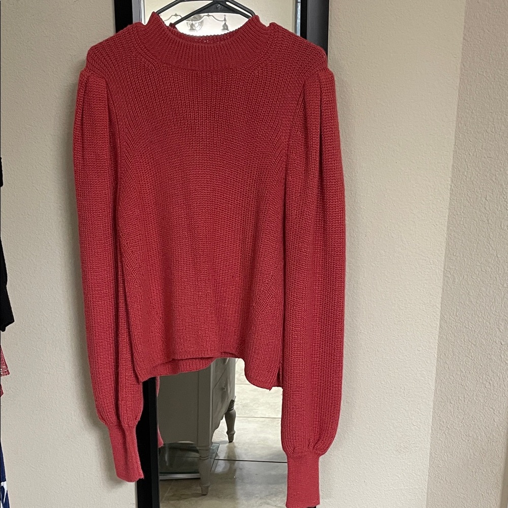 Eleven Six Dark coral pink Sweater. 100% Alpaca. Excellent new condition . M